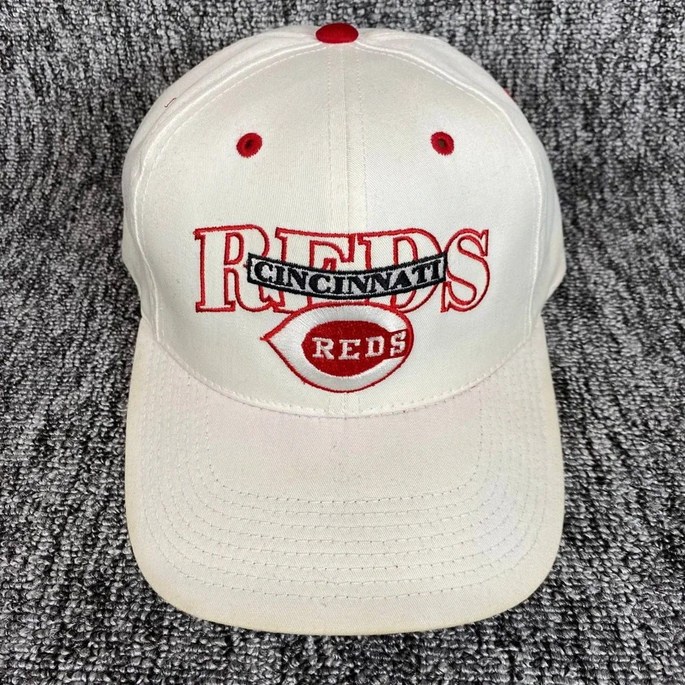 Vintage Cincinnati Reds Hat OC Outdoor Cap Snapback White MLB Genuine Red Logo